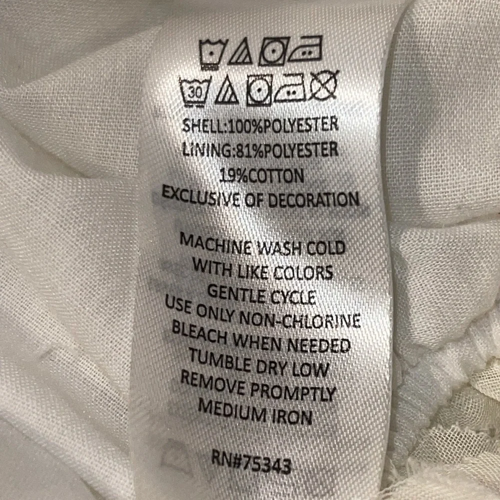 Jillian's Closet cream color bubble dress 24 M‎